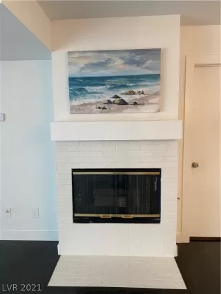 Photo #5: 2323563 Listing 