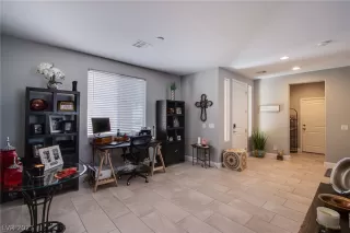 Photo #6: 2323620 Listing