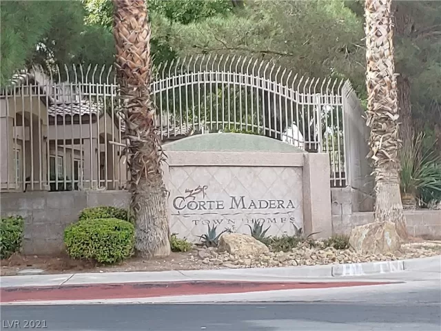 MLS: 2323633 Condo For Sale