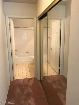 Photo #6: 2323671 Listing 