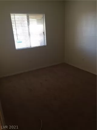 Photo #4: 2323703 Listing