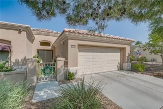 Photo #1: 2323706 Listing 