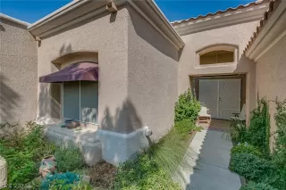 Photo #2: 2323706 Listing 