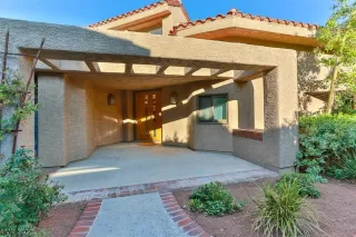 Photo #2: 2323708 Listing 