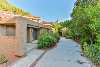 Photo #3: 2323708 Listing 