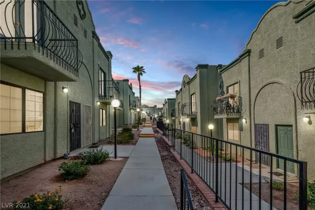 MLS: 2323803 Condo For Sale