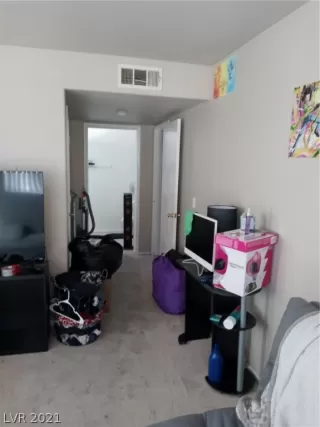 Photo #2: 2323814 Listing