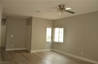 Photo #6: 2323848 Listing 