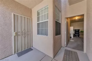 Photo #2: 2323940 Listing 