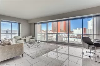 Photo #1: 2324005 Listing 