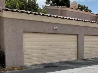 Photo #1: 2324159 Listing