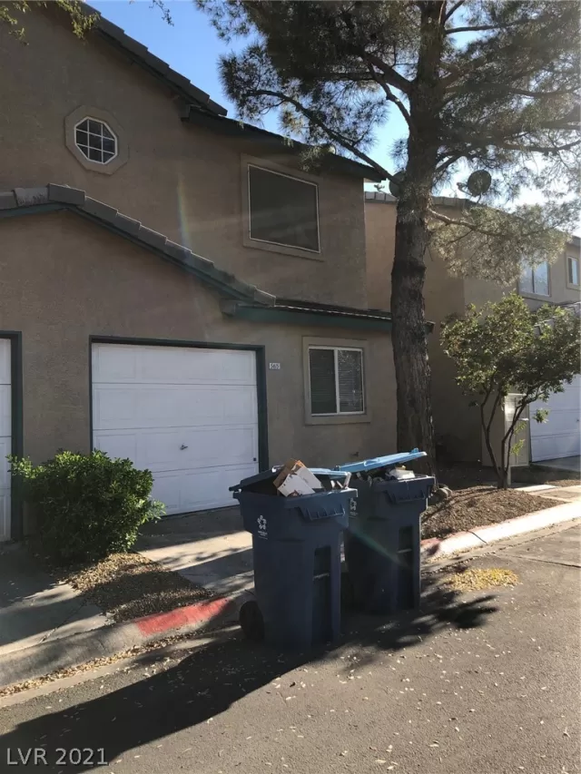 MLS: 2324346 Condo For Sale