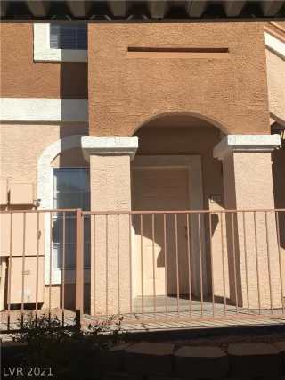 Photo #1: 2324392 Listing 