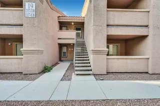 Photo #1: 2324462 Listing 