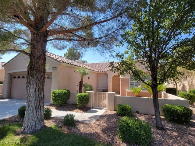 MLS: 2324678 Condo For Sale