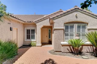 Photo #1: 2324678 Listing 