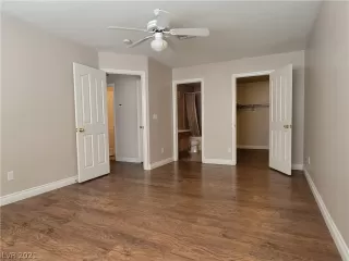 Photo #6: 2324730 Listing 