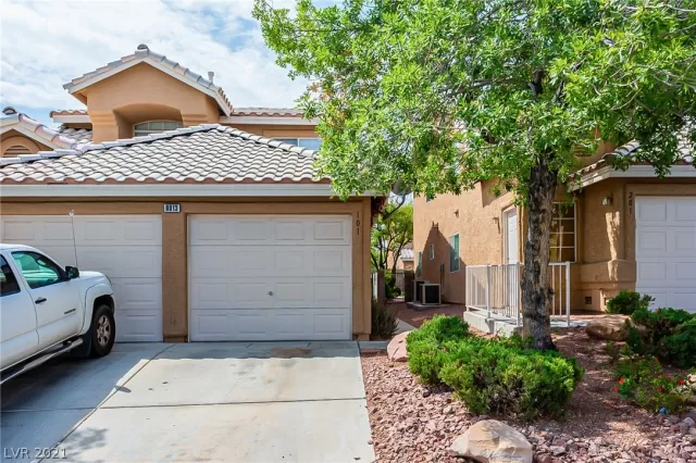 MLS: 2324751 Condo For Sale