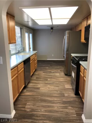 Photo #1: 2324775 Listing 