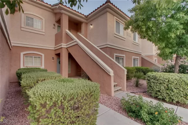 MLS: 2324807 Condo For Sale