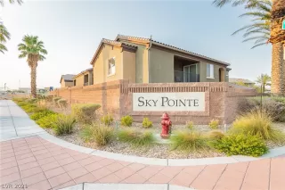 Photo #2: 2324923 Listing