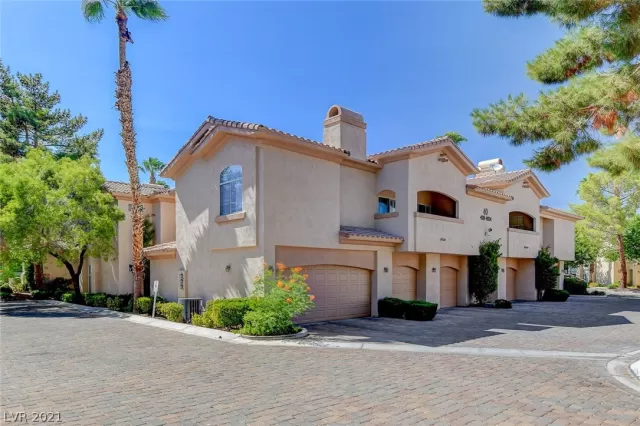 MLS: 2324975 Condo For Sale