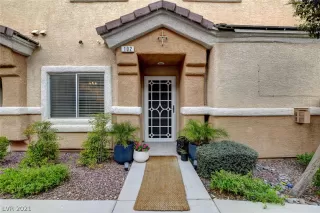 Photo #4: 2325065 Listing