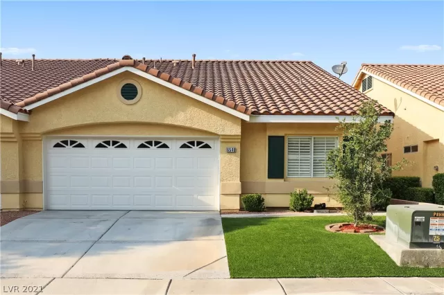 MLS: 2325088 Condo For Sale