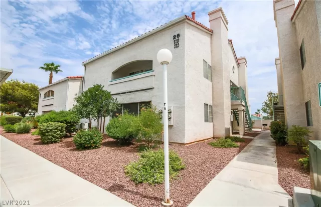 MLS: 2325101 Condo For Sale