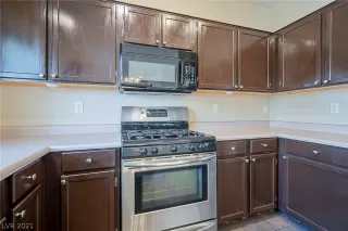 Photo #1: 2325103 Listing