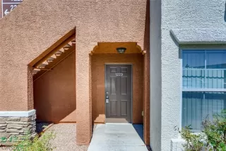 Photo #2: 2325246 Listing