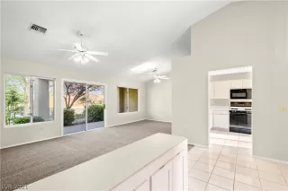 Photo #1: 2325273 Listing 