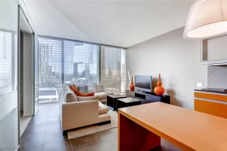 Photo #1: 2325320 Listing
