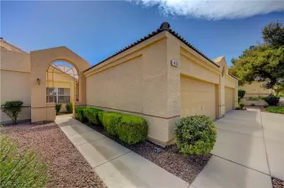 Photo #4: 2325363 Listing 