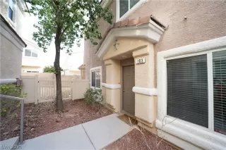 Photo #4: 2325372 Listing 