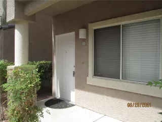 Photo #1: 2325438 Listing