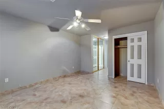 Photo #3: 2325468 Listing