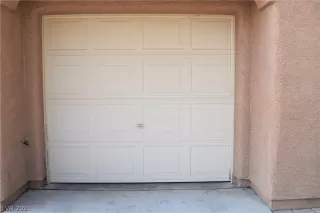 Photo #1: 2325515 Listing 