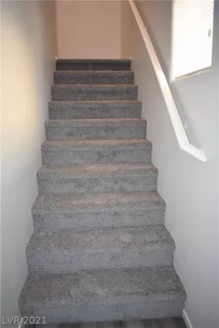 Photo #6: 2325515 Listing 