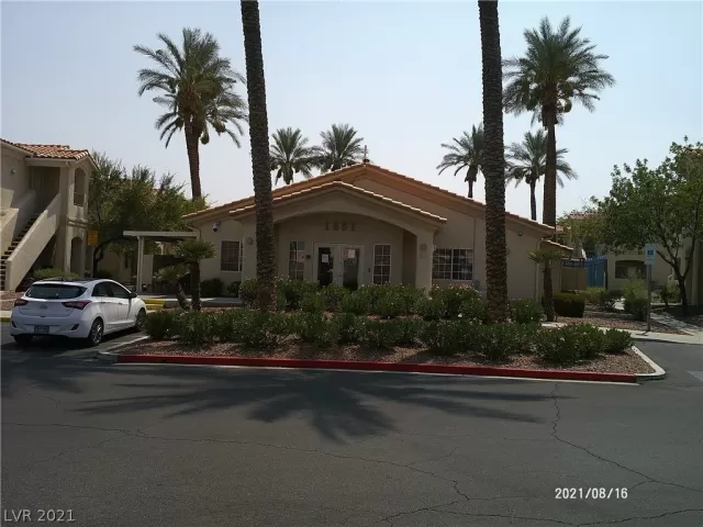 MLS: 2325525 Condo For Sale