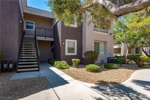 MLS: 2325570 Condo For Sale