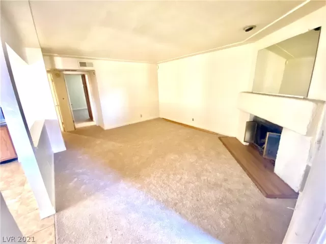 MLS: 2325615 Condo For Sale