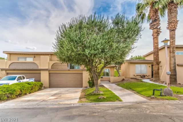 MLS: 2325684 Condo For Sale