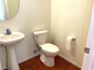 Photo #4: 2325686 Listing 