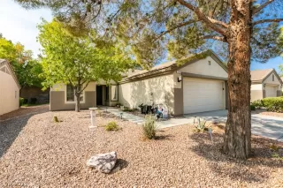 Photo #1: 2325706 Listing