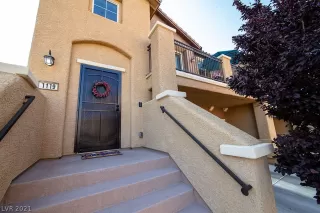 Photo #1: 2325745 Listing