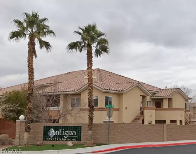 MLS: 2325769 Condo For Sale