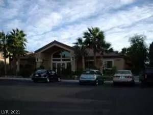 Photo #4: 2325801 Listing