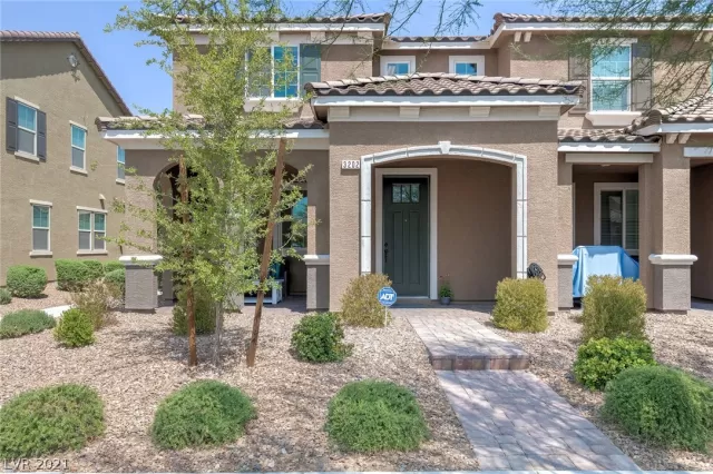 MLS: 2325818 Condo For Sale