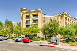 Photo #3: 2325964 Listing 